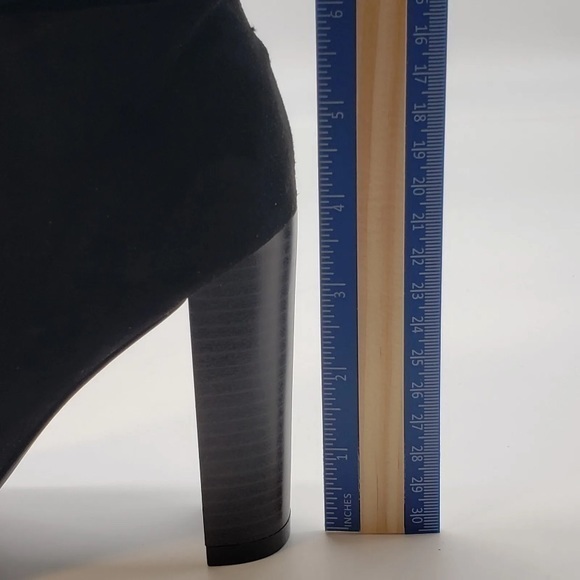 Women's JUSTFAB ALANDRA Black open toe ankle boots suede Size 6.5 - Picture 8 of 10